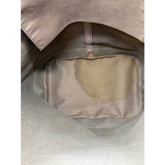 Louis Vuitton  Canvas Americas Cup 1995 Saint Tropez Drawstring Bag Red - Picture 13 of 16